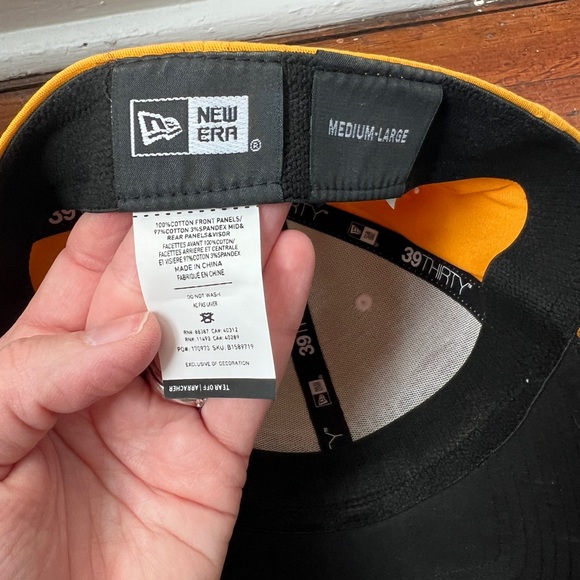 Taylormade Black and Yellow Fitted Hat - Picture 4 of 5